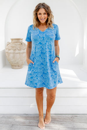 Fan Shell Cotton Dress: The Perfect Outfit for Your Island Vacation